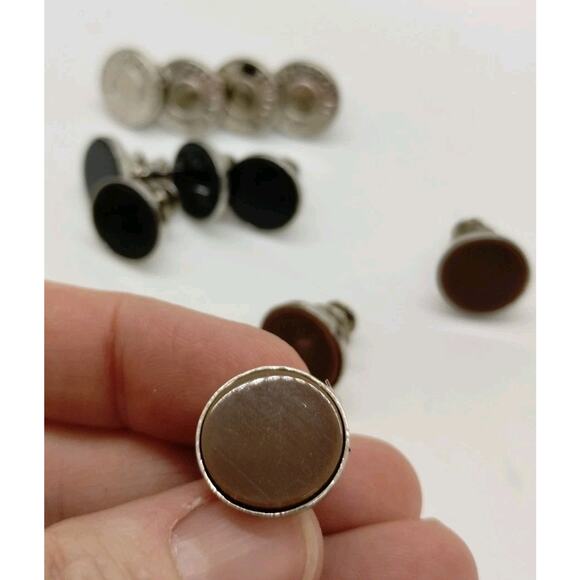 Button Set Of 16 No Sew Instant Buttons - Picture 2 of 8